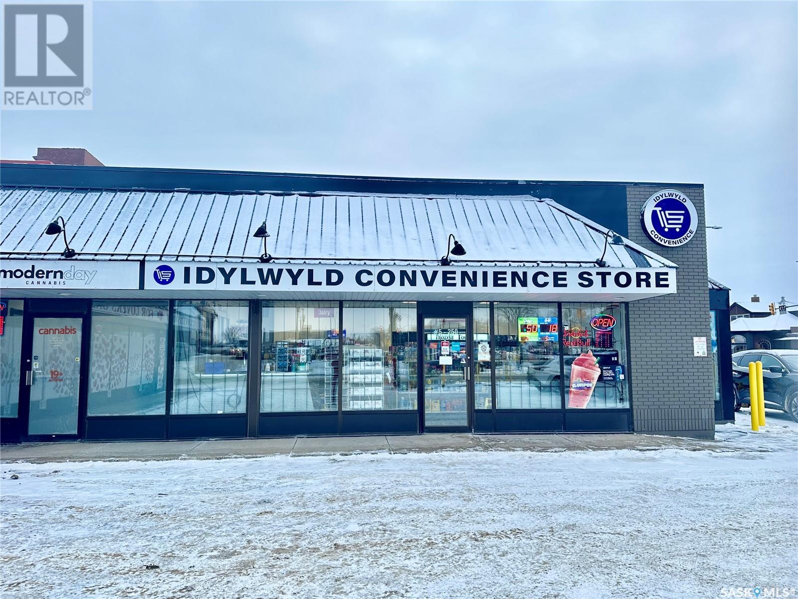 5 250 Idylwyld DRIVE N, Saskatoon, Saskatchewan