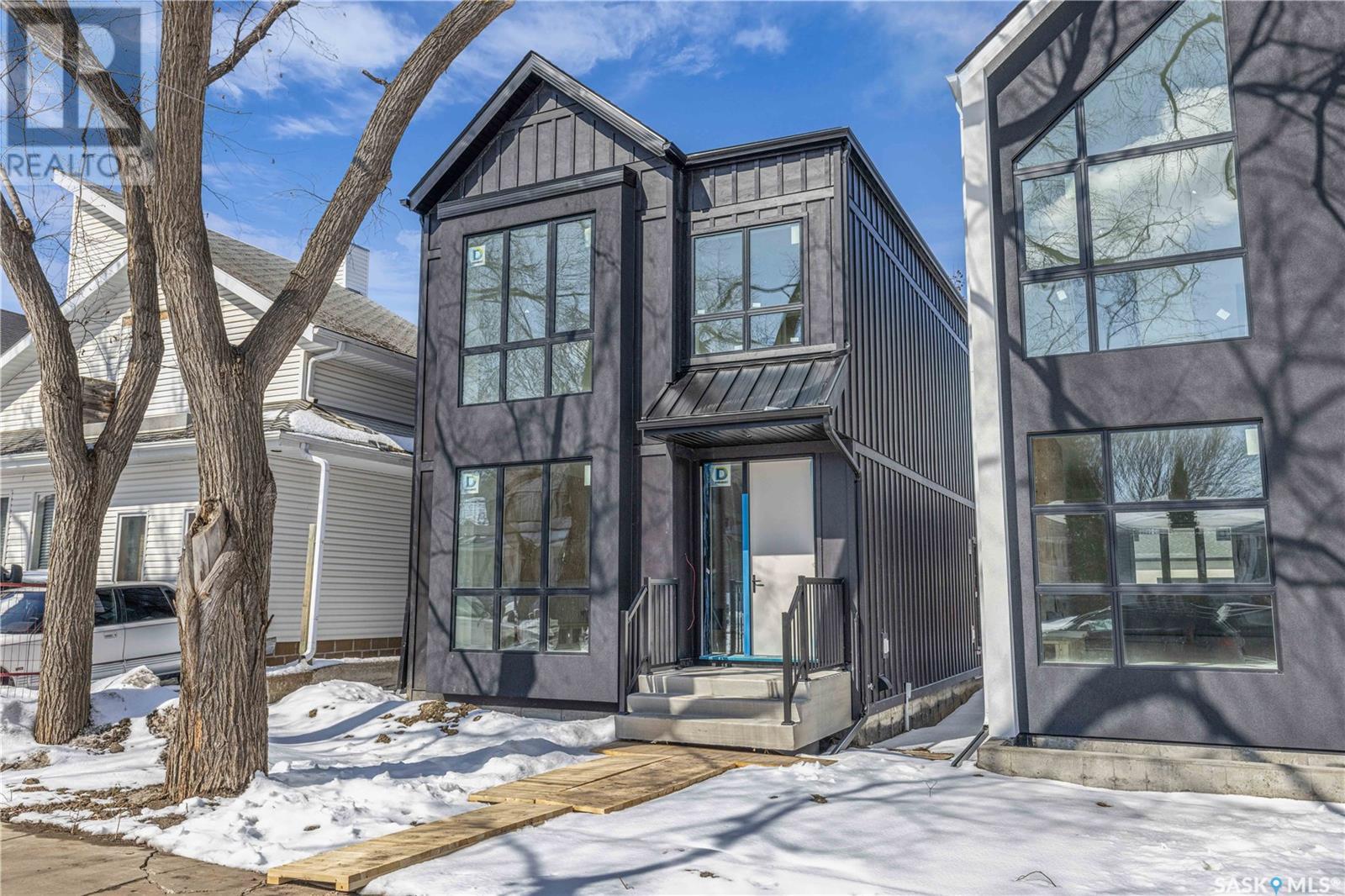 1137 13th STREET, Saskatoon, Saskatchewan