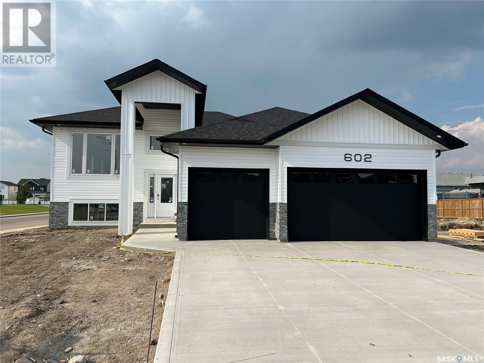 602 Weir CRESCENT, Warman, Saskatchewan