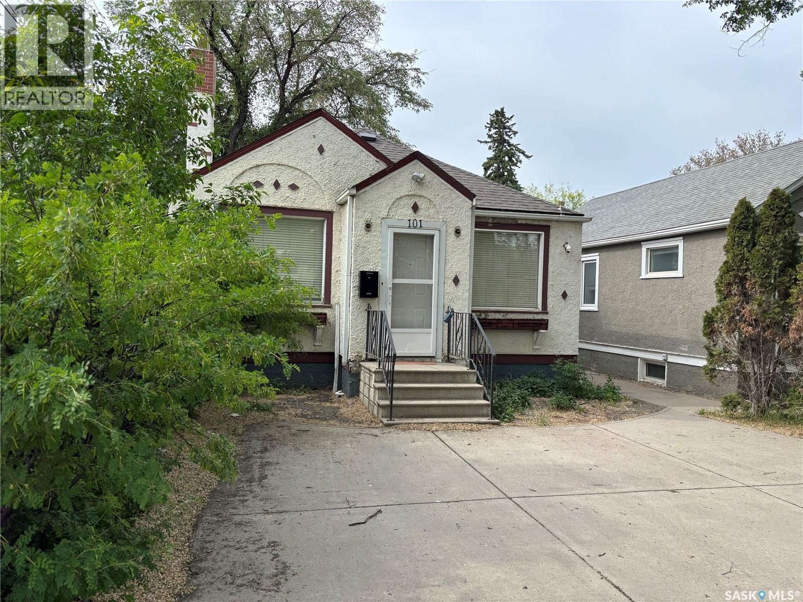 101 32nd STREET W, Saskatoon, Saskatchewan