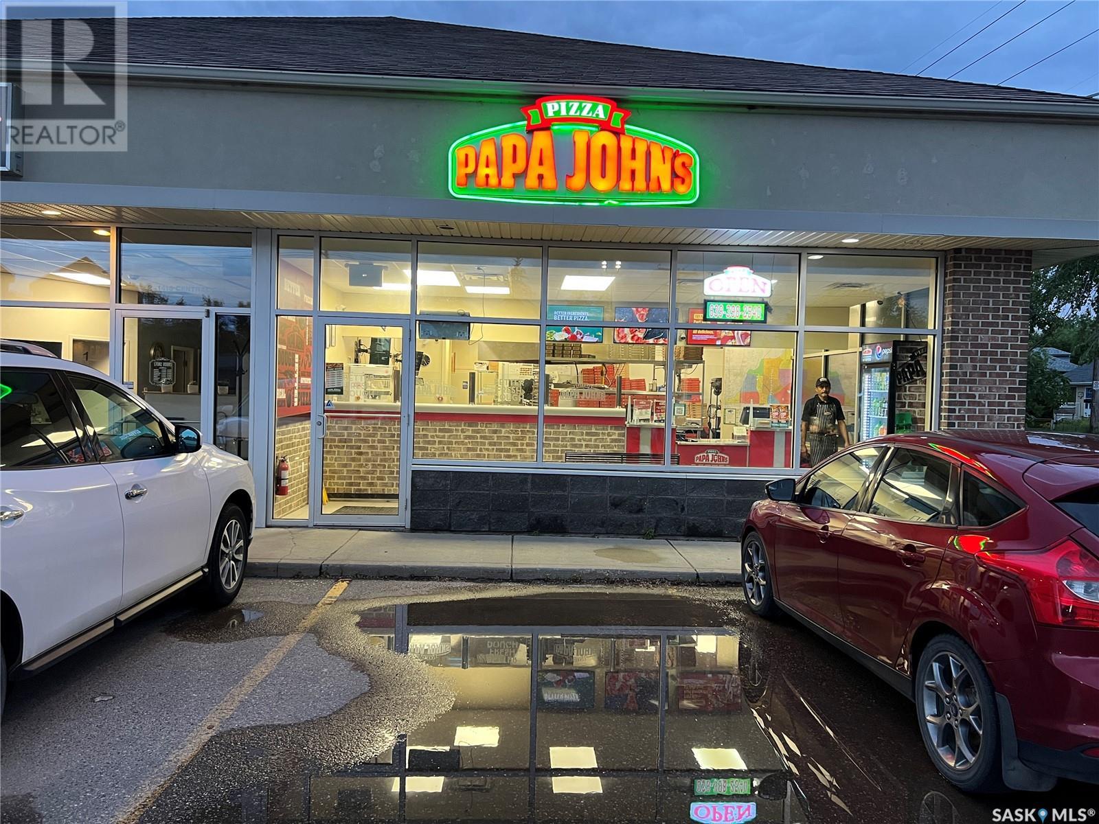 1 1418 Central AVENUE, Saskatoon, Saskatchewan