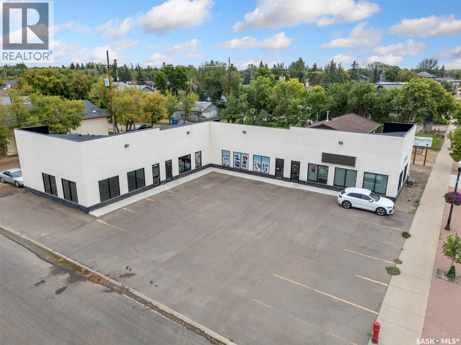 2 212 Central STREET, Warman, Saskatchewan