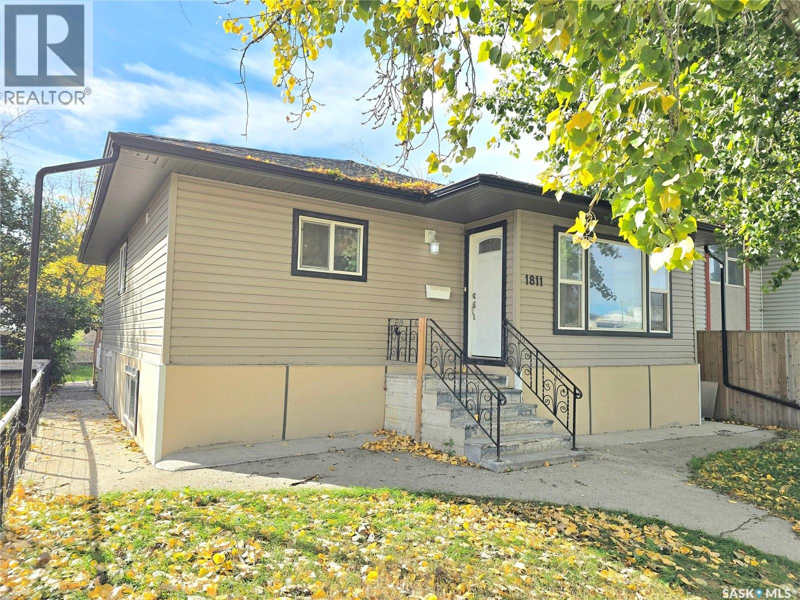 1811 20th STREET W, Saskatoon, Saskatchewan