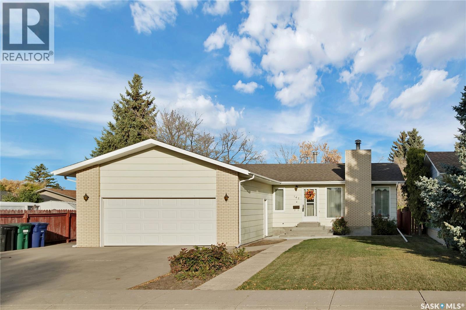 147 Arrand CRESCENT, Saskatoon, Saskatchewan