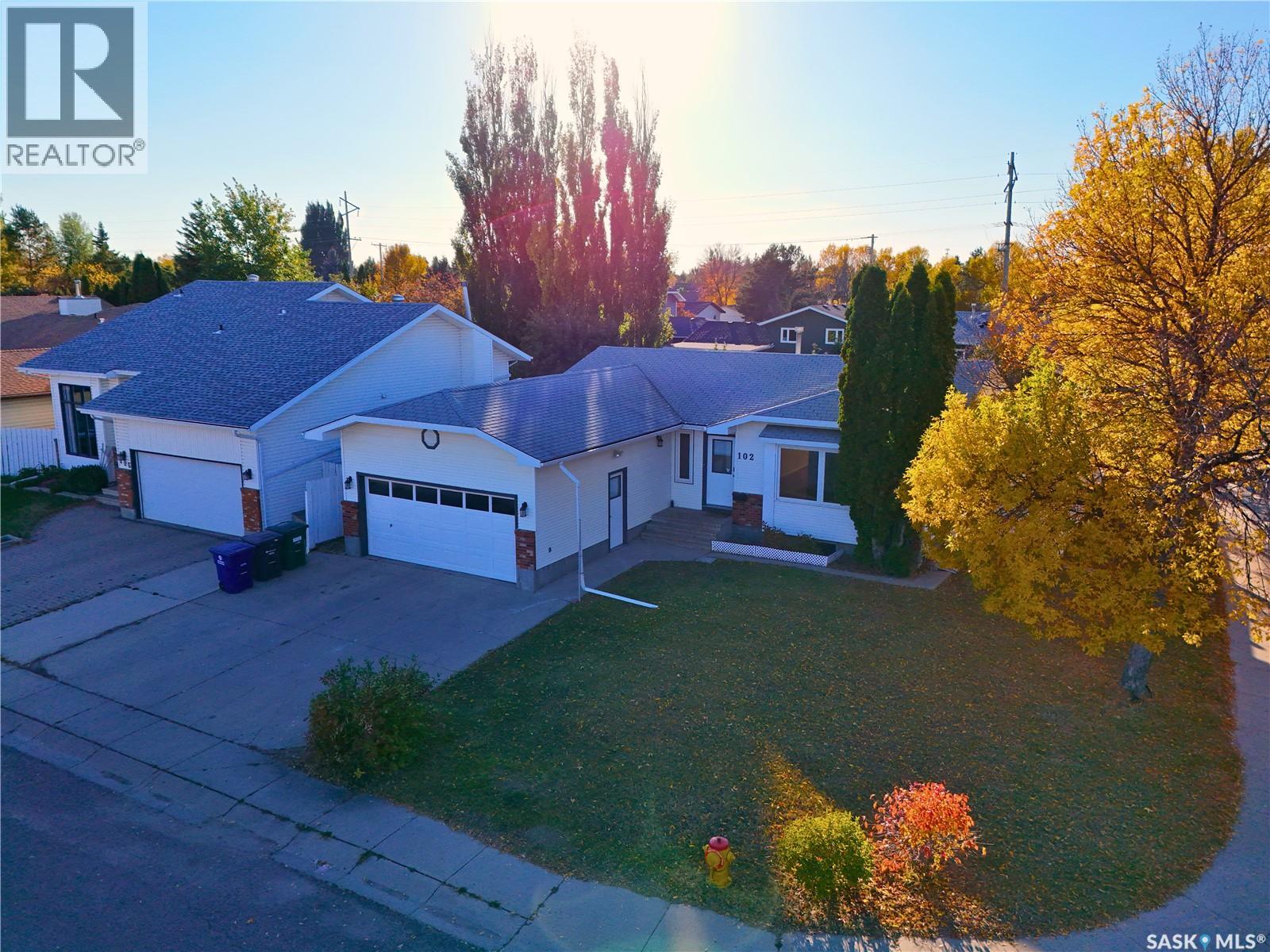 102 Bonli CRESCENT, Saskatoon, Saskatchewan