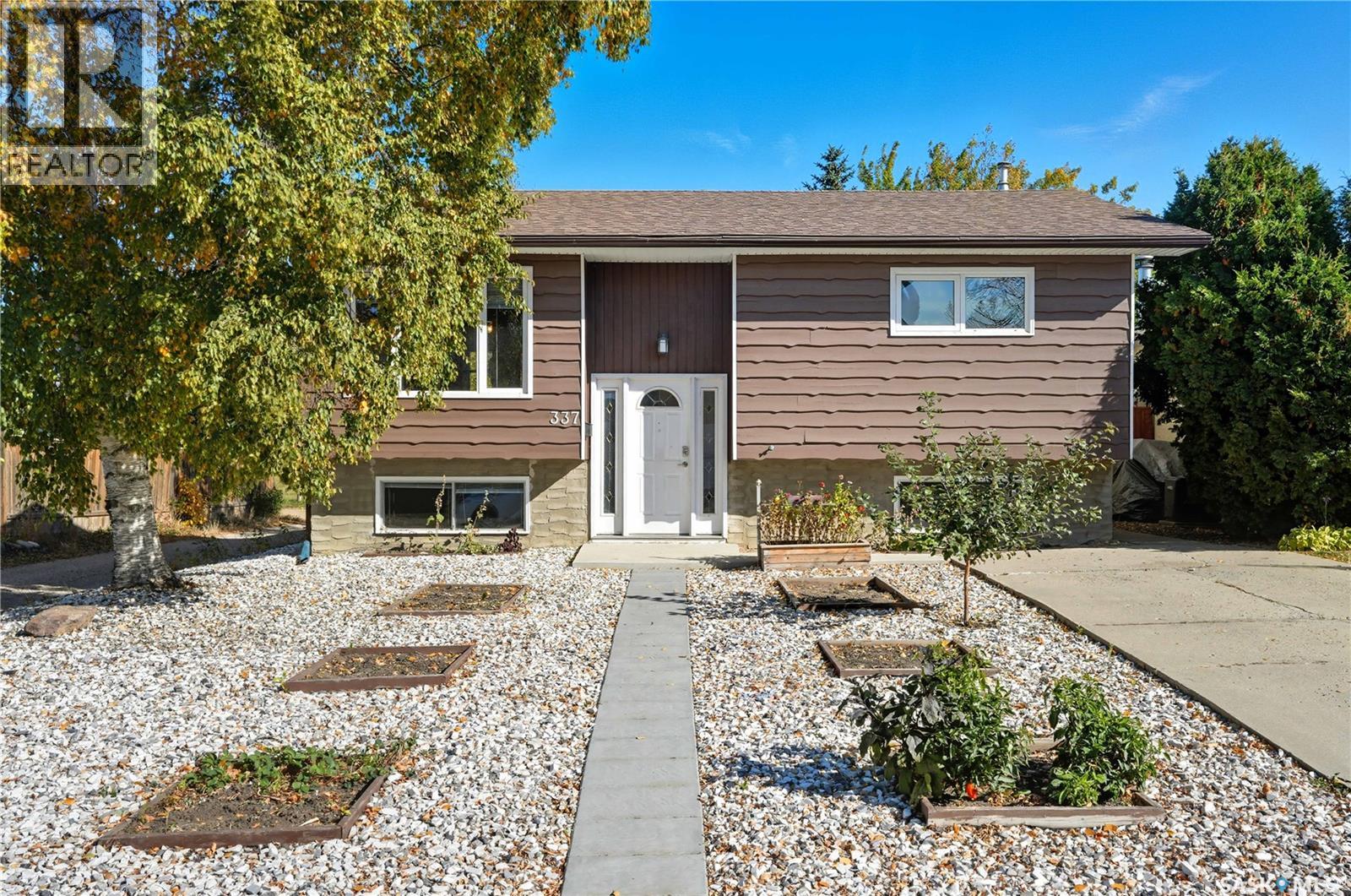 337 Brock CRESCENT, Saskatoon, Saskatchewan