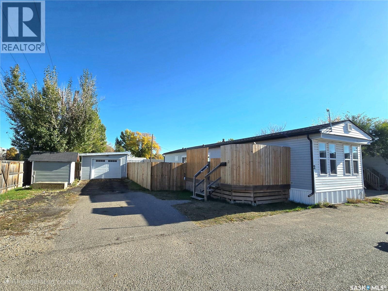2 219 Grant STREET, Saskatoon, Saskatchewan