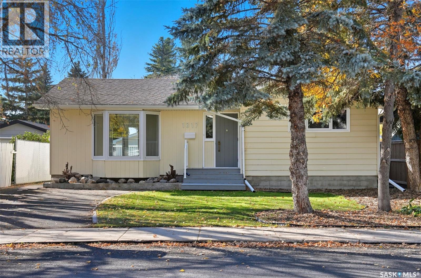 1317 Elevator ROAD, Saskatoon, Saskatchewan