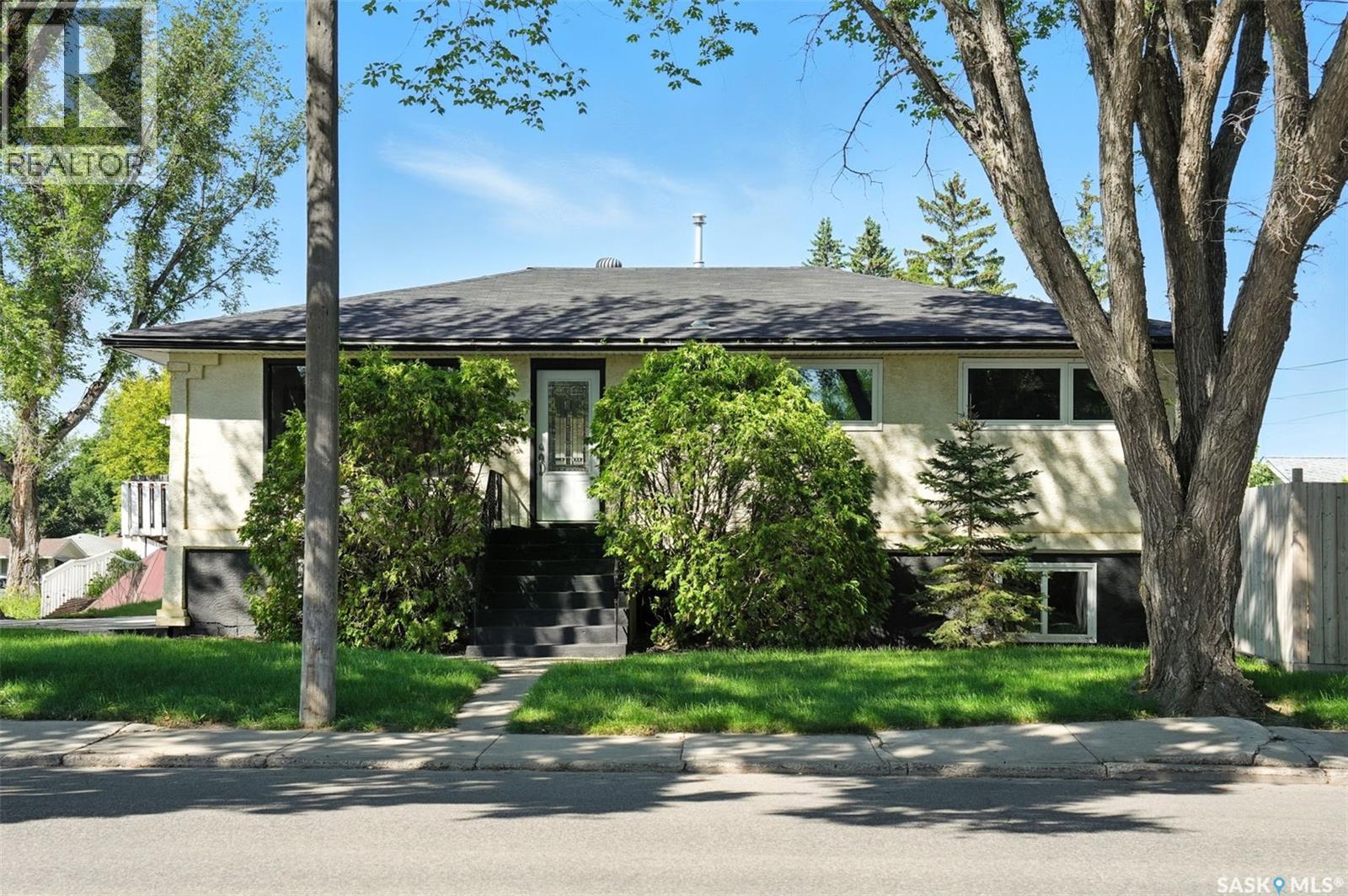 2616 20th STREET W, Saskatoon, Saskatchewan