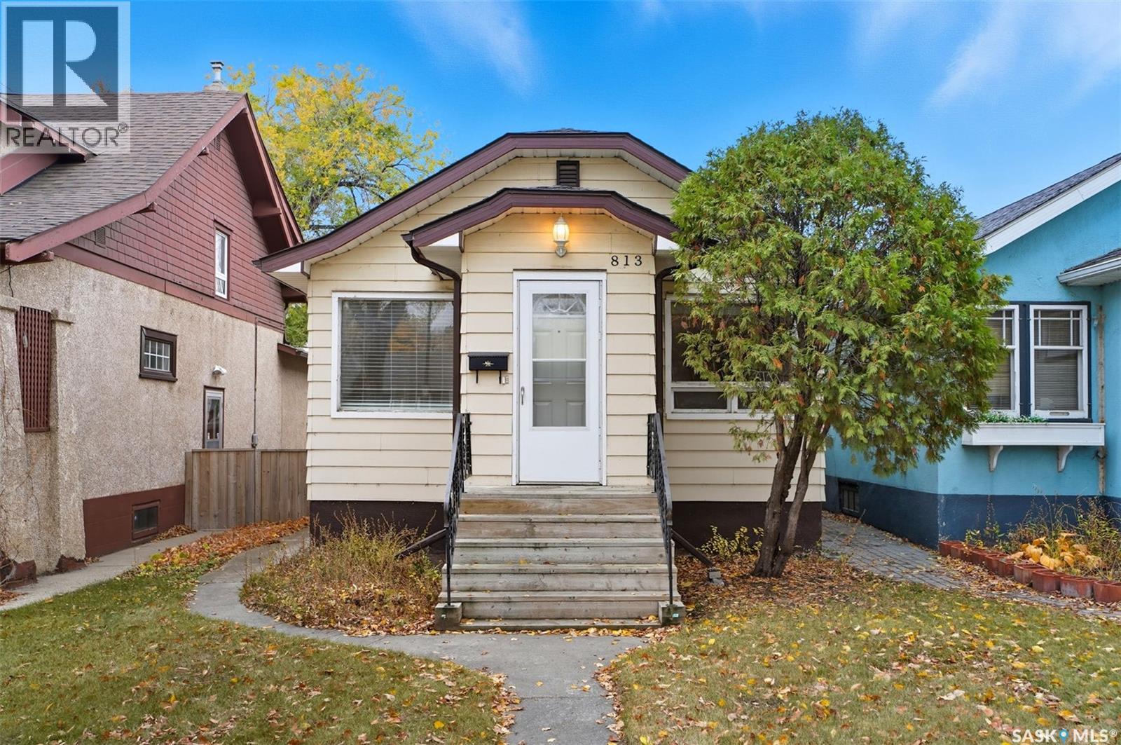 813 4th AVENUE N, Saskatoon, Saskatchewan