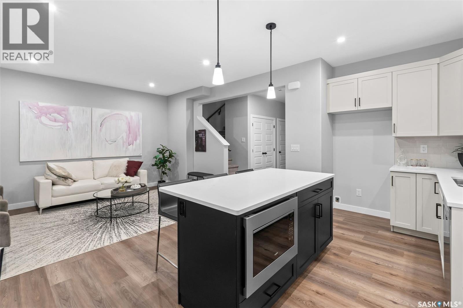 102 Kostiuk CRESCENT, Saskatoon, Saskatchewan
