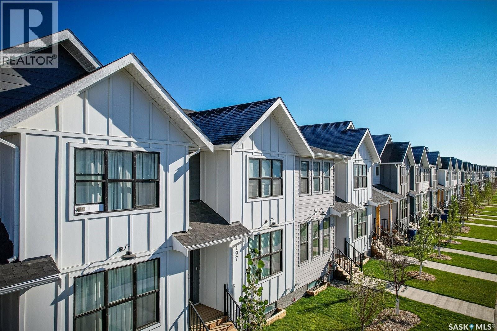 93 Rosewood BOULEVARD E, Saskatoon, Saskatchewan