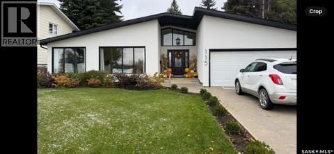 115 Whiteswan DRIVE, Saskatoon, Saskatchewan