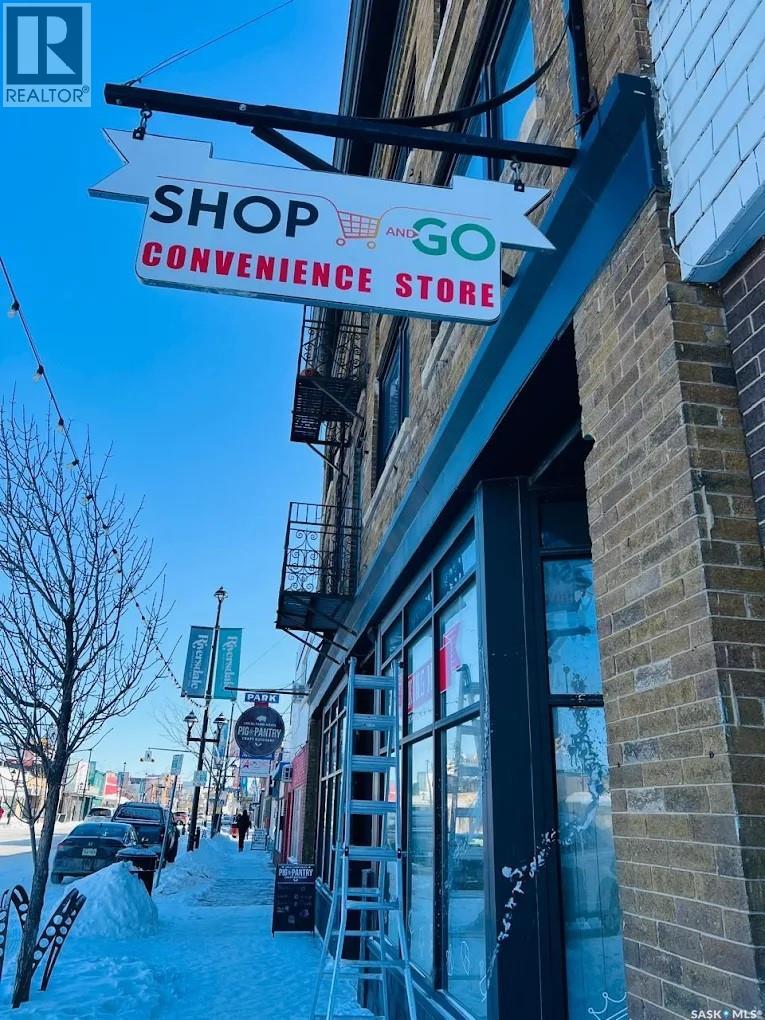 527 20th STREET W, Saskatoon, Saskatchewan