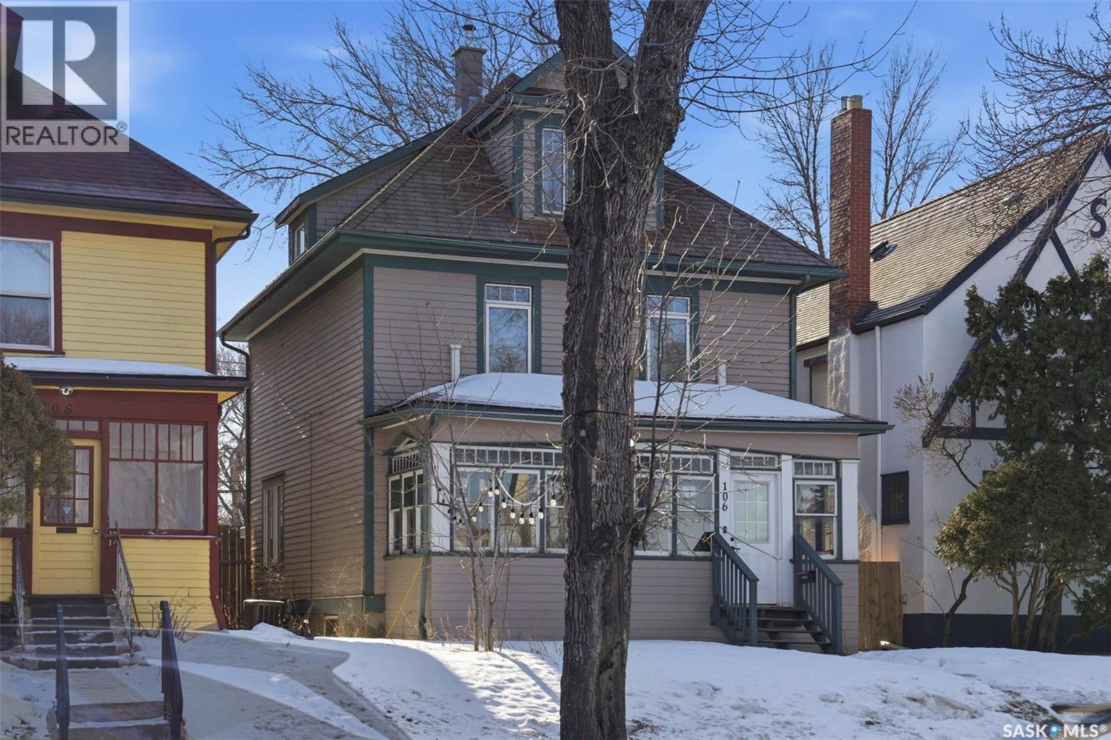 106 8th STREET E, Saskatoon, Saskatchewan