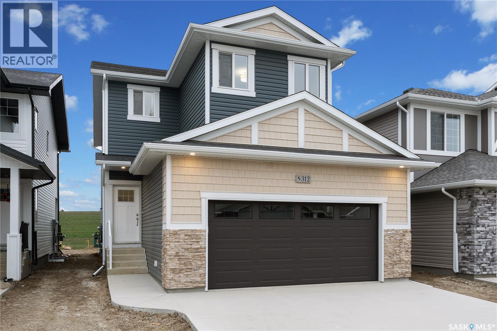 554 Traeger MANOR, Saskatoon, Saskatchewan