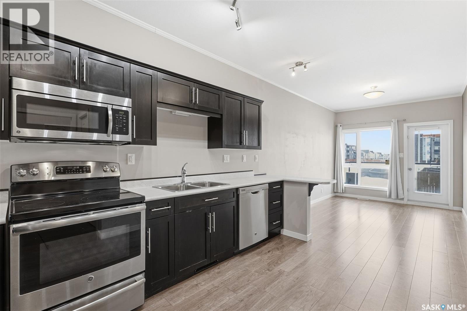 120 545 Hassard CLOSE, Saskatoon, Saskatchewan