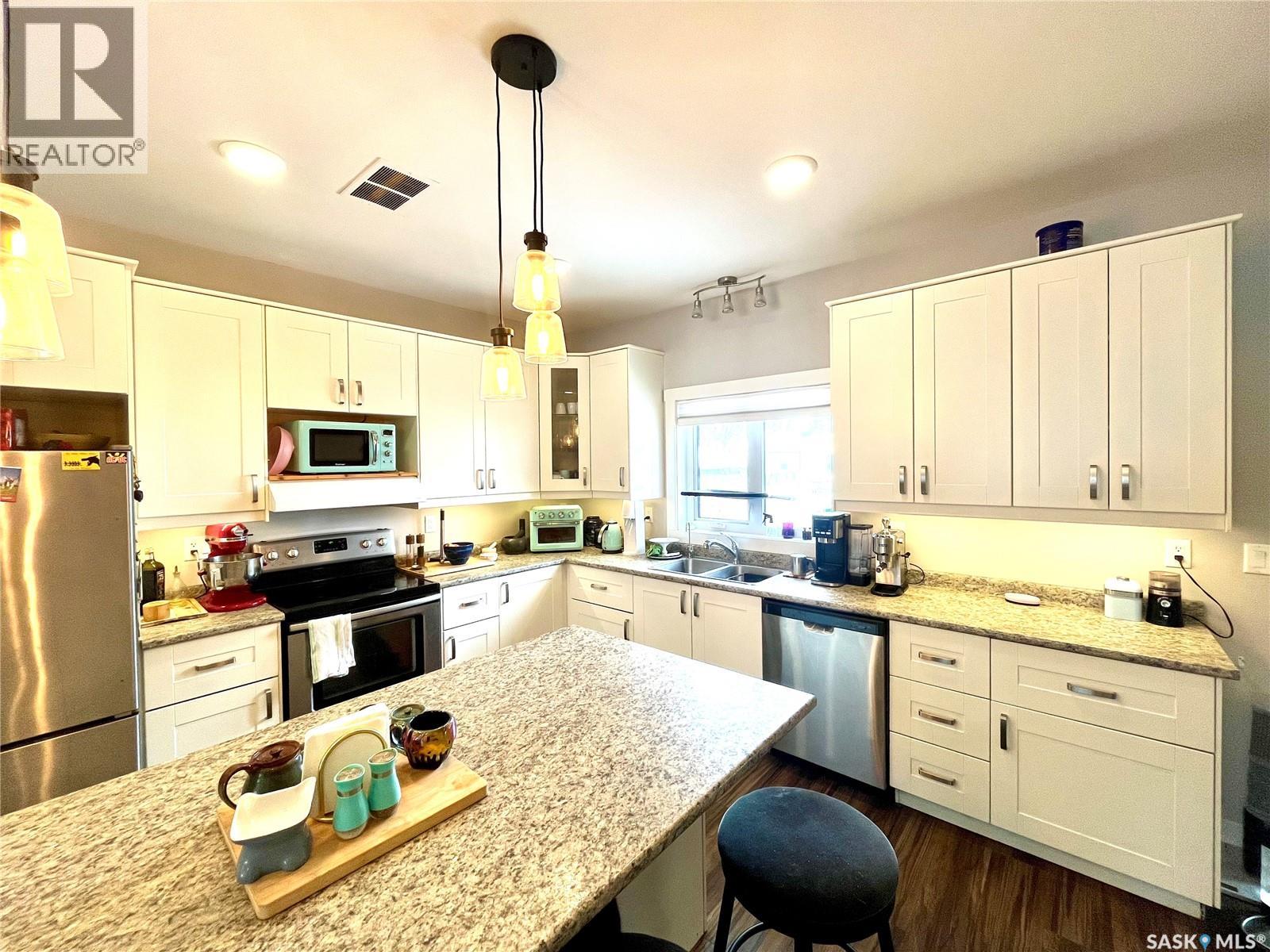 1411 2nd AVENUE N, Saskatoon, Saskatchewan