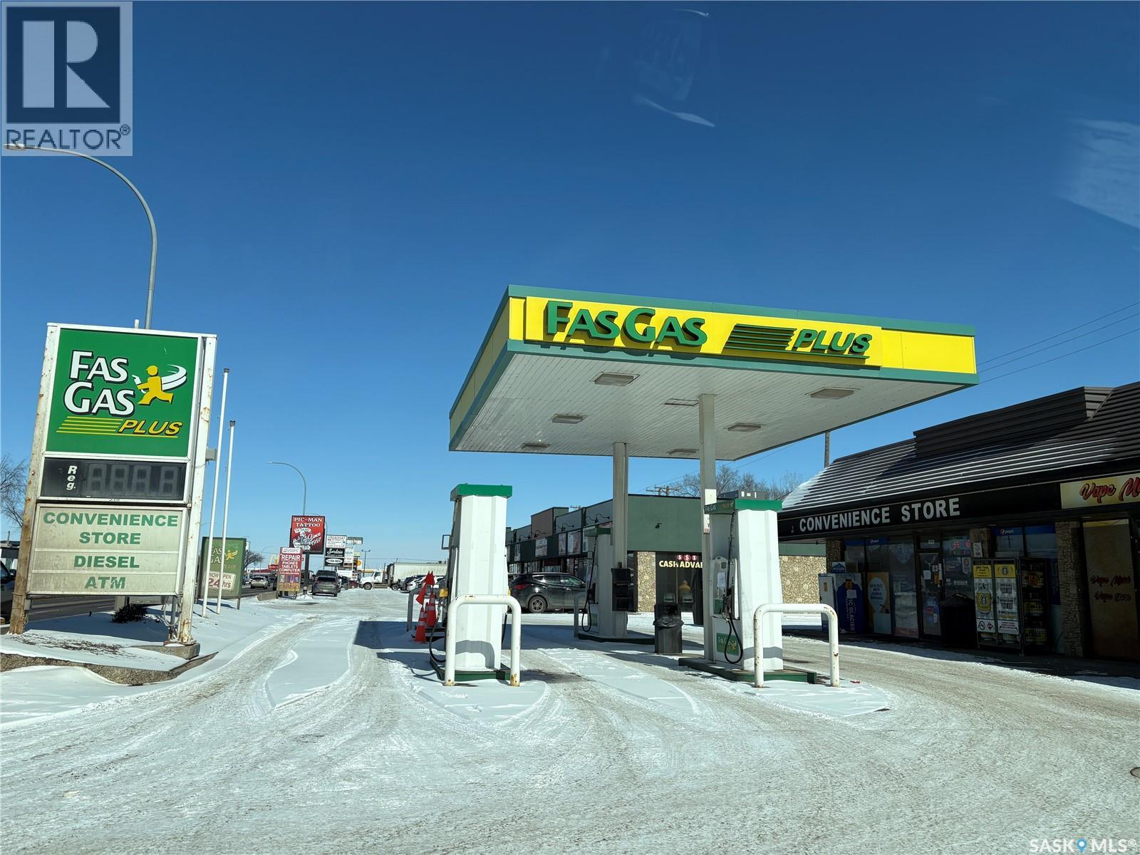 1604 Idylwyld DRIVE N, Saskatoon, Saskatchewan