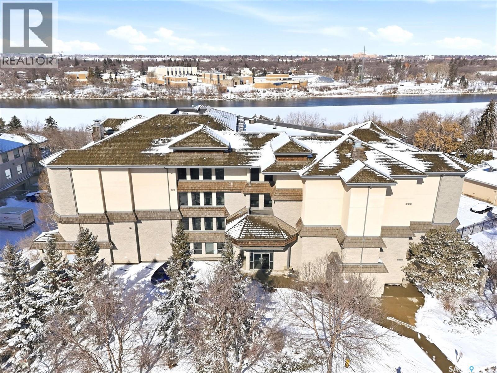 402 615 Saskatchewan CRESCENT W, Saskatoon, Saskatchewan