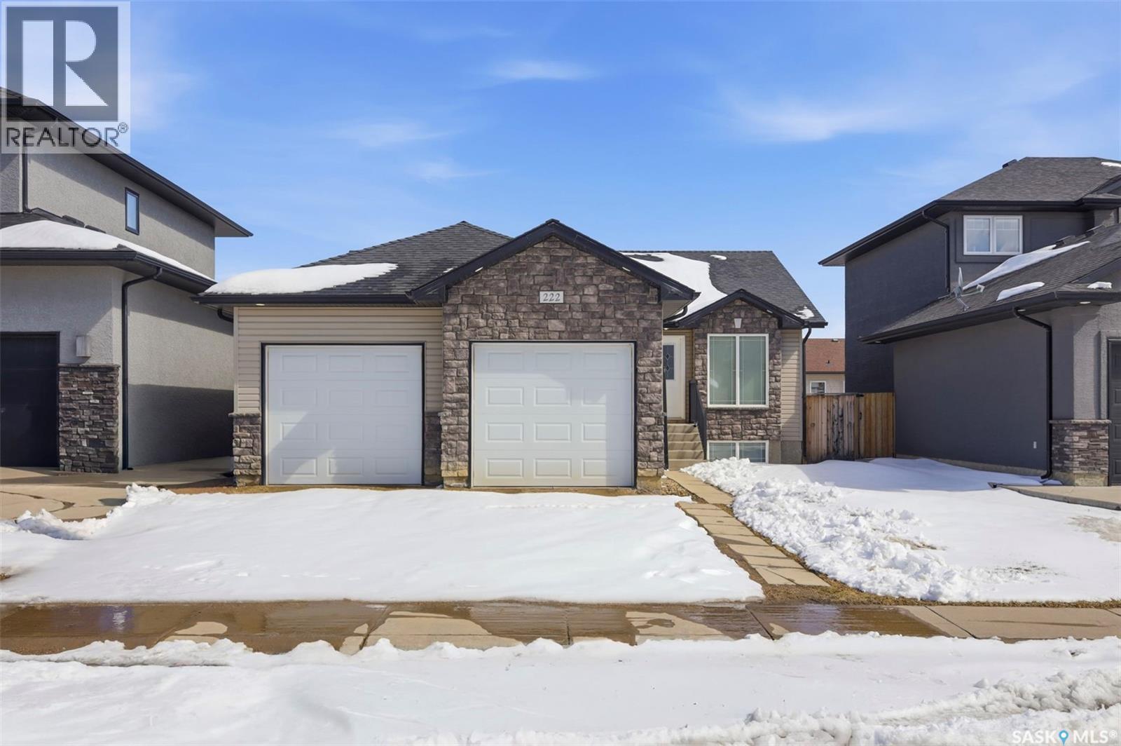 222 Fleming CRESCENT, Saskatoon, Saskatchewan