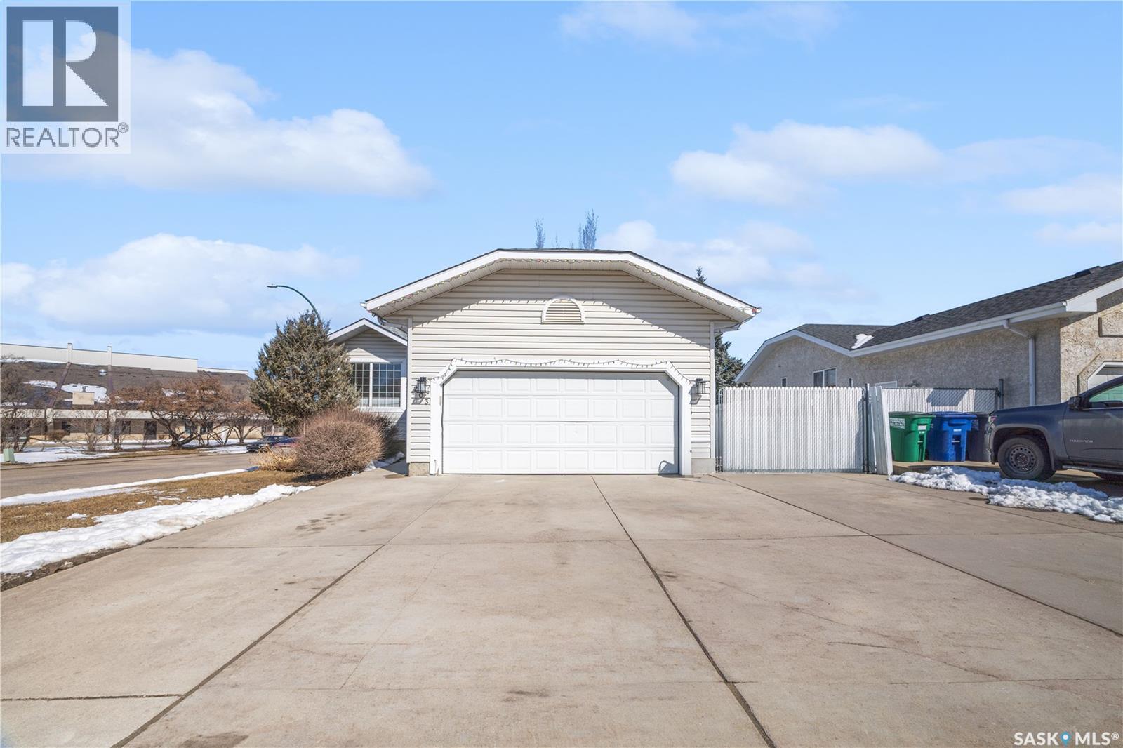 203 Konihowski ROAD, Saskatoon, Saskatchewan