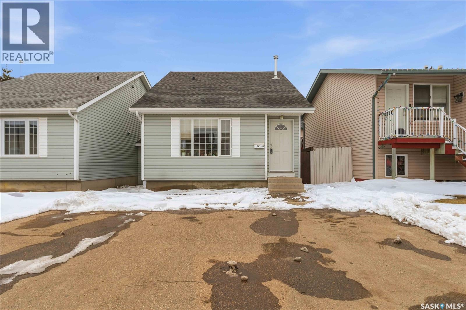 A 3456 Fairlight DRIVE, Saskatoon, Saskatchewan