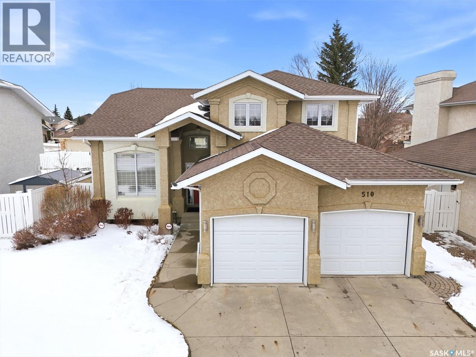 510 Eastman COVE, Saskatoon, Saskatchewan