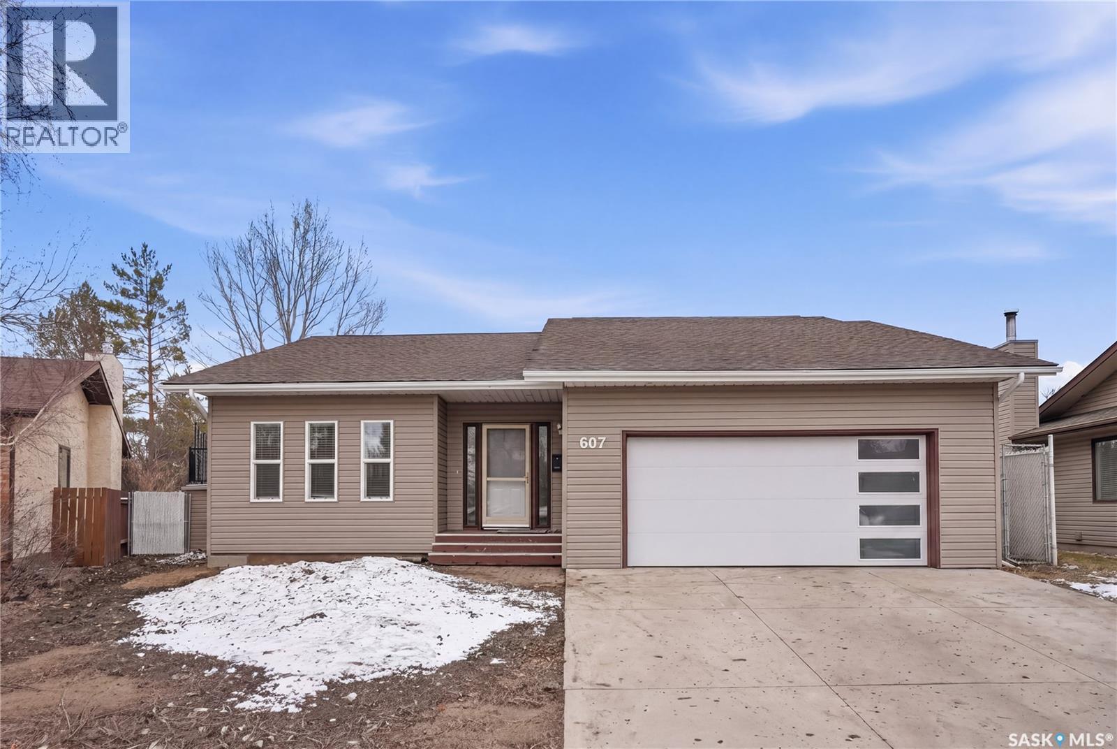 607 Addie CRESCENT, Saskatoon, Saskatchewan