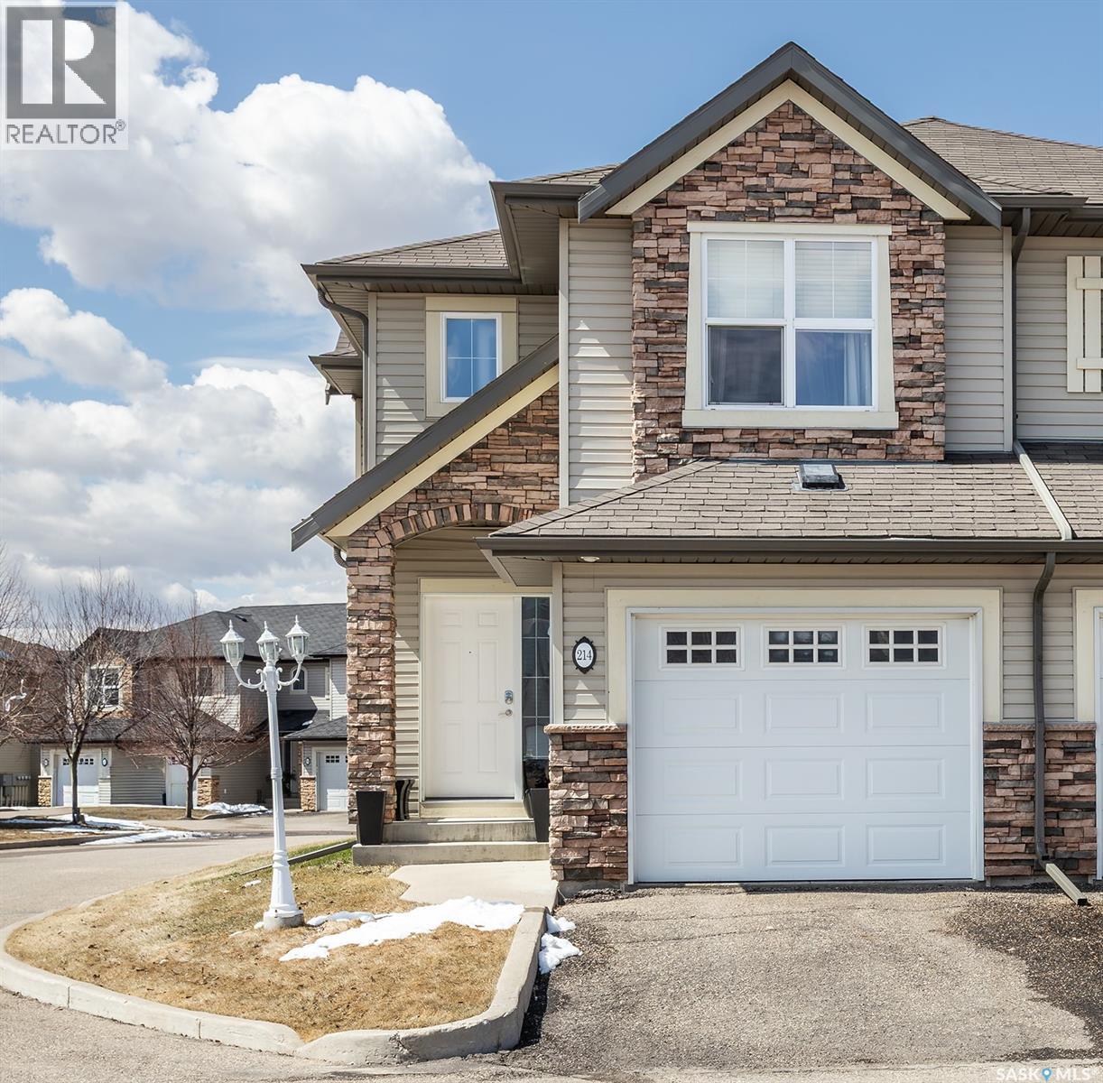 214 615 Lynd CRESCENT, Saskatoon, Saskatchewan