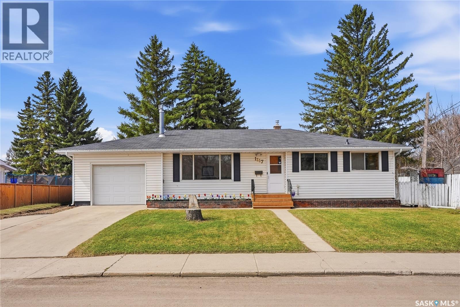 1117 Elevator ROAD, Saskatoon, Saskatchewan