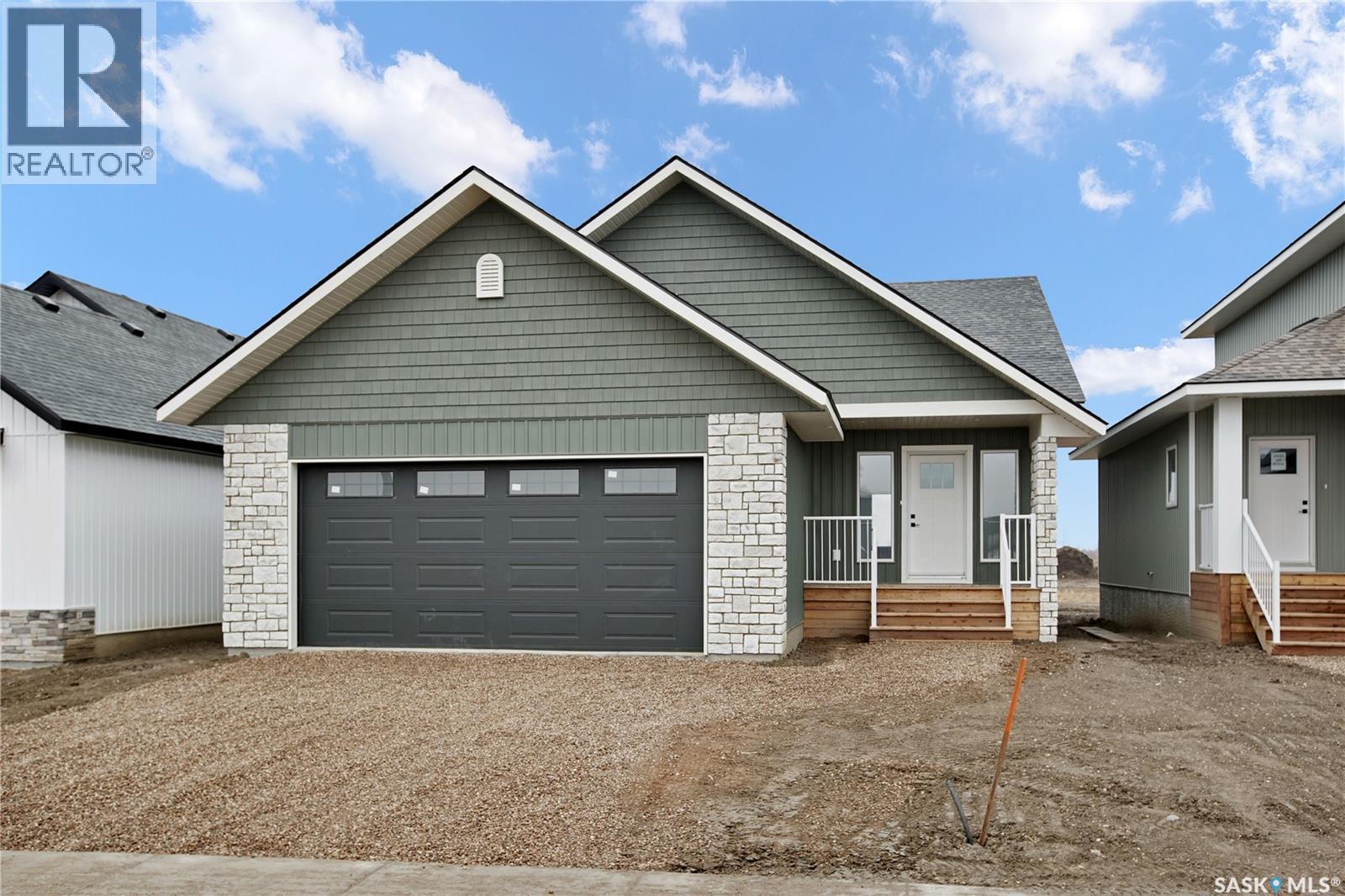 105 Emma CRESCENT, Martensville, Saskatchewan