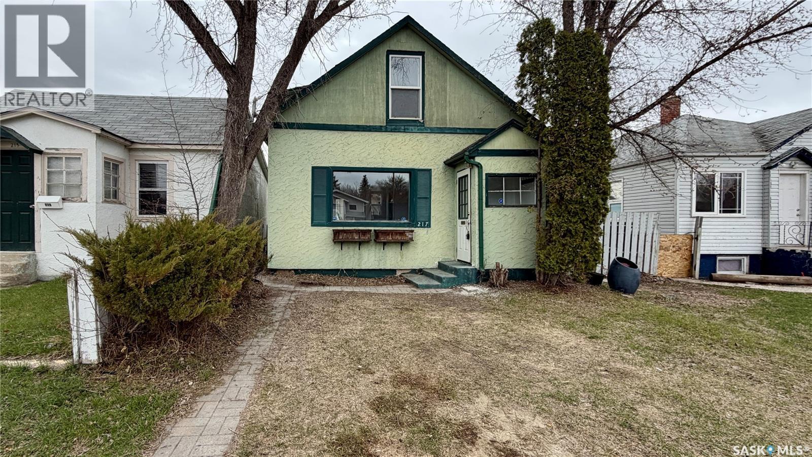 217 L AVENUE N, Saskatoon, Saskatchewan