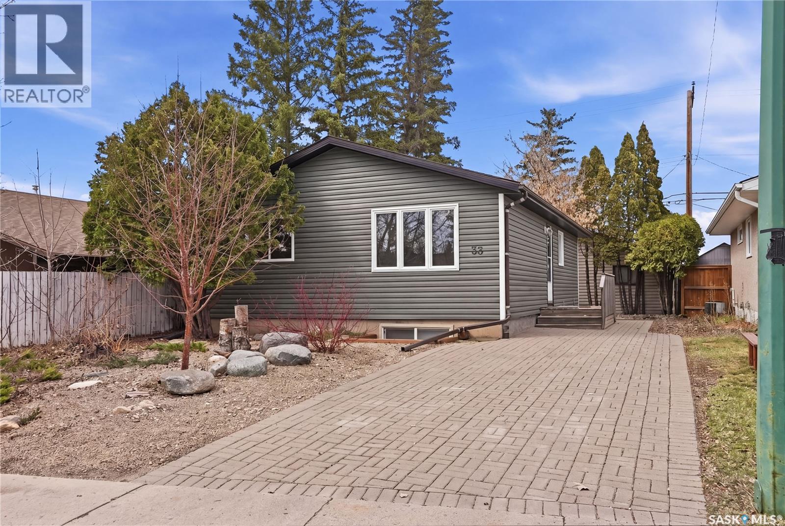 53 Rita CRESCENT, Saskatoon, Saskatchewan