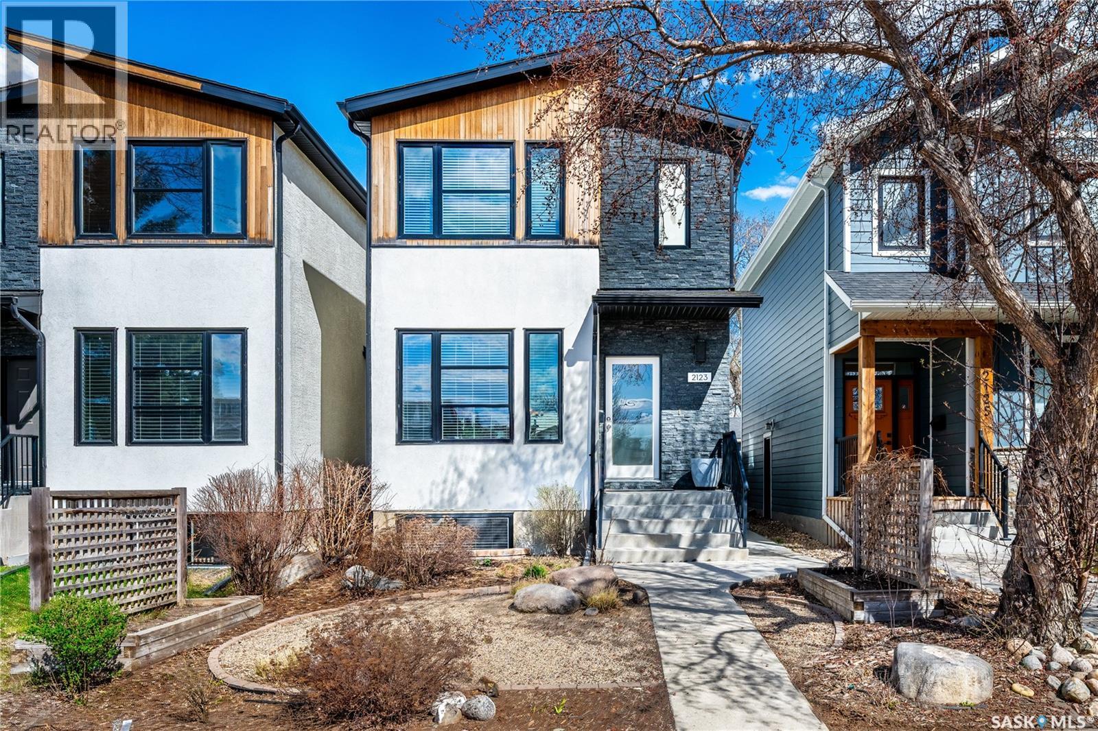 2123 York AVENUE, Saskatoon, Saskatchewan