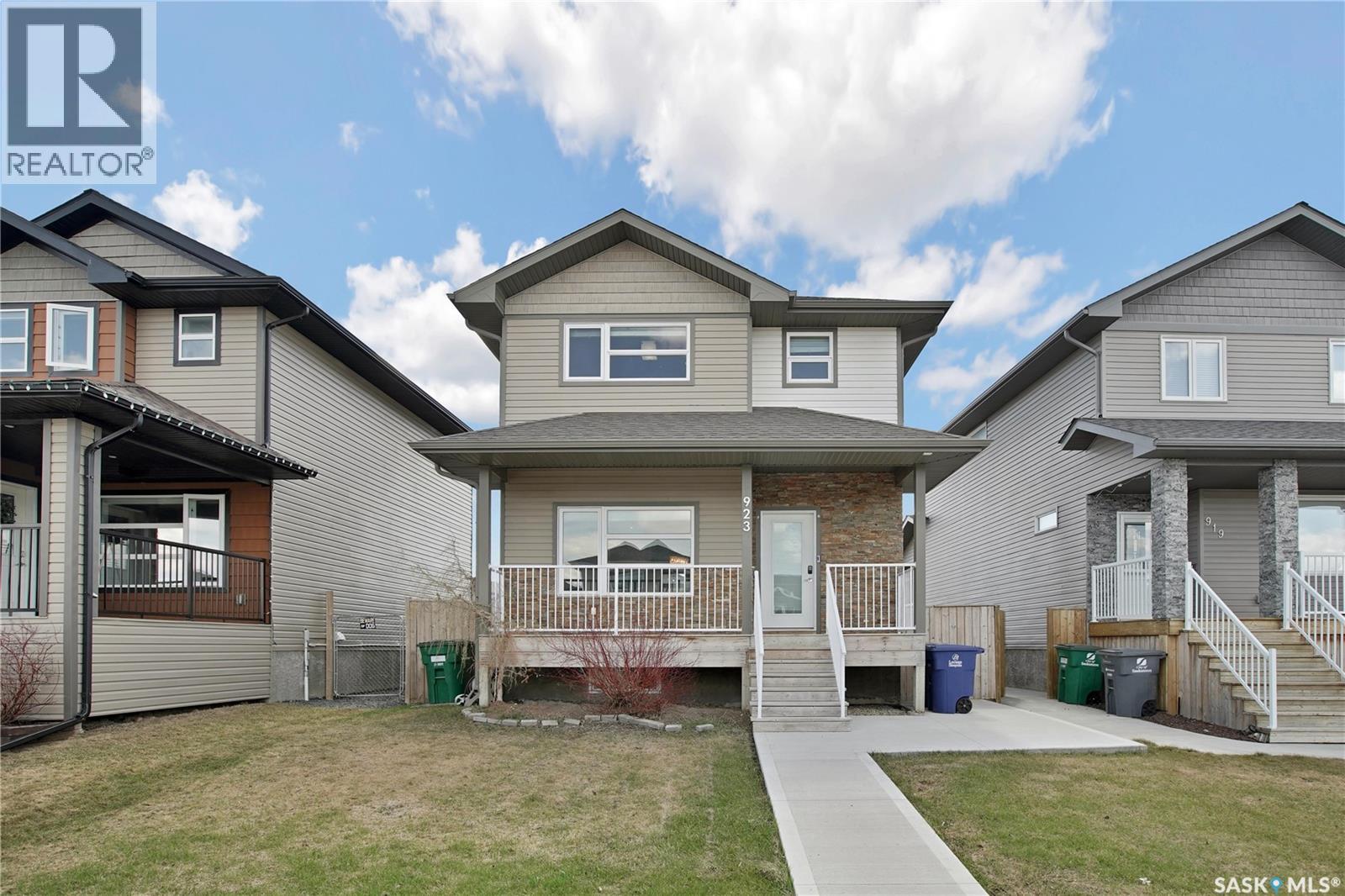 923 Kloppenburg CRESCENT, Saskatoon, Saskatchewan