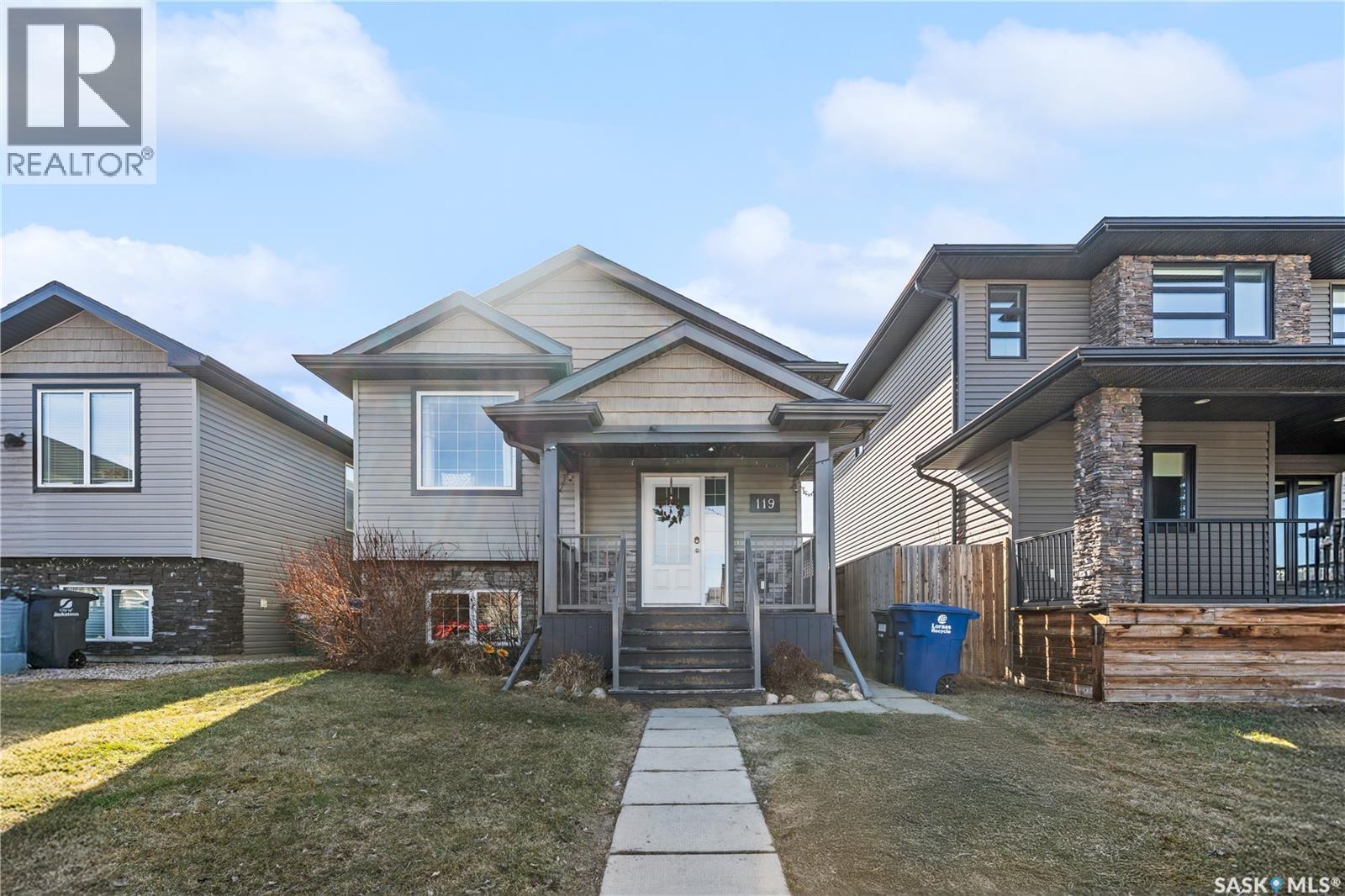 119 Maningas BEND, Saskatoon, Saskatchewan