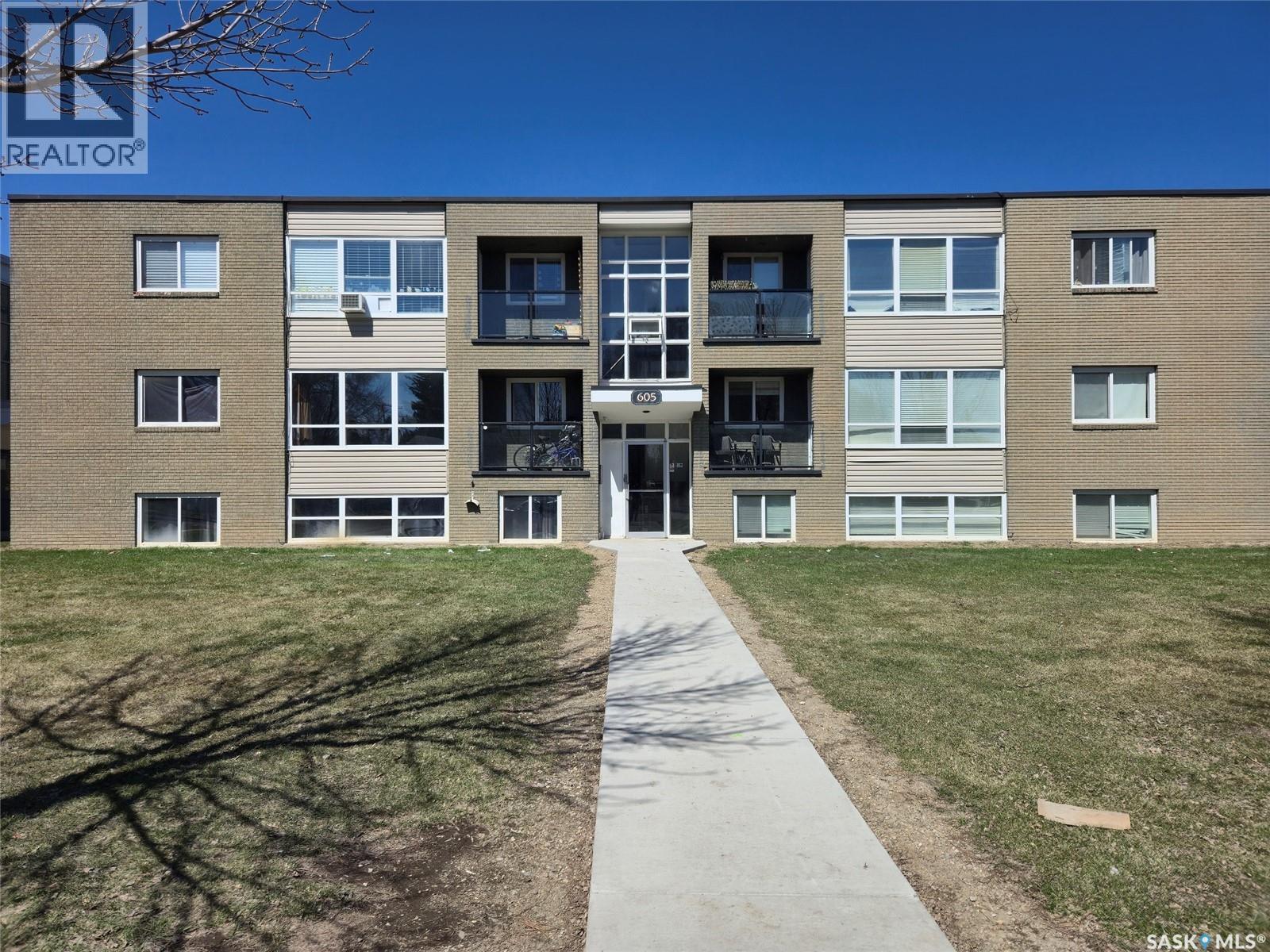 9 605 Wilson CRESCENT, Saskatoon, Saskatchewan
