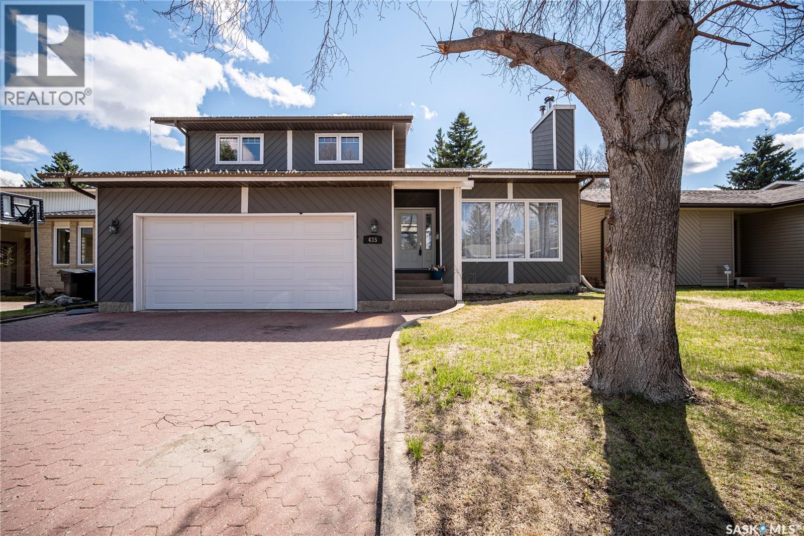 435 Christopher ROAD, Saskatoon, Saskatchewan