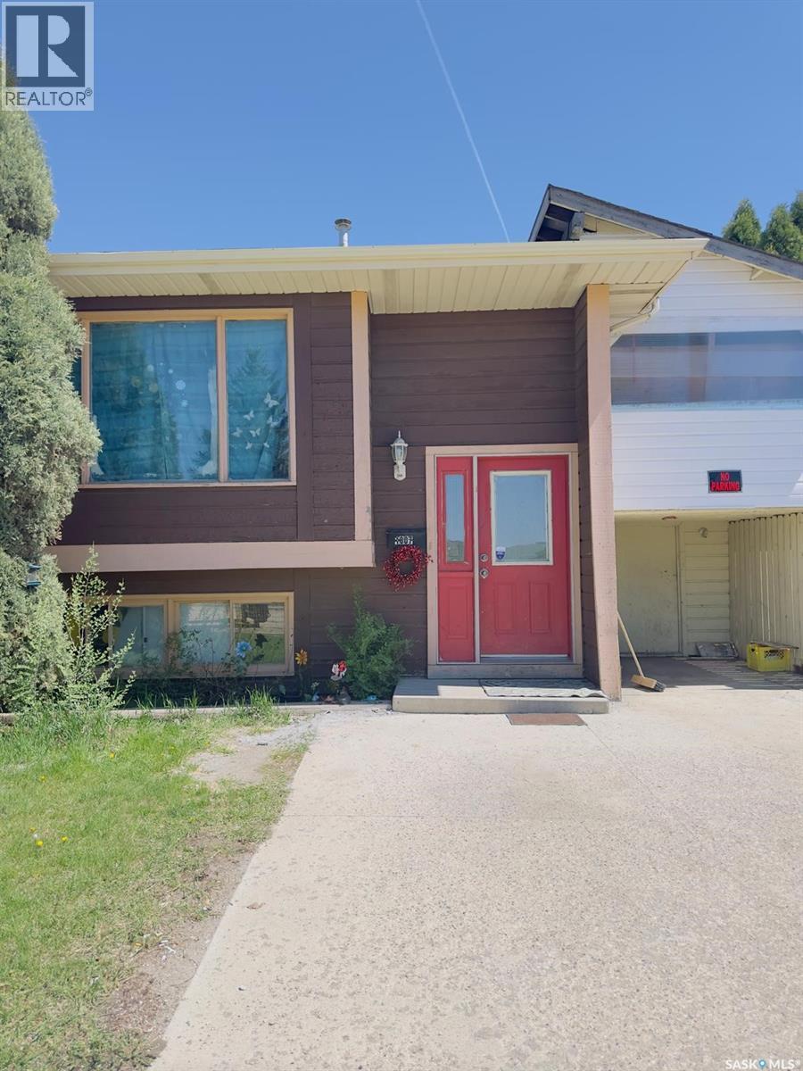 1607 Acadia DRIVE, Saskatoon, Saskatchewan