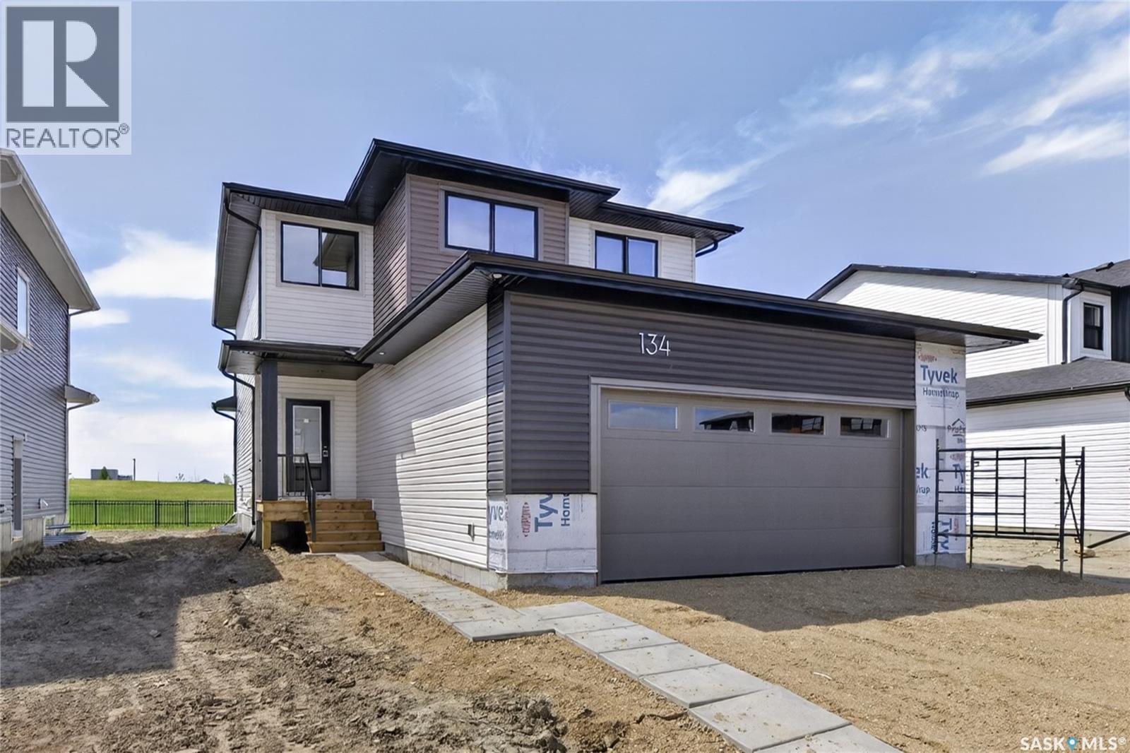 134 Emma CRESCENT, Martensville, Saskatchewan