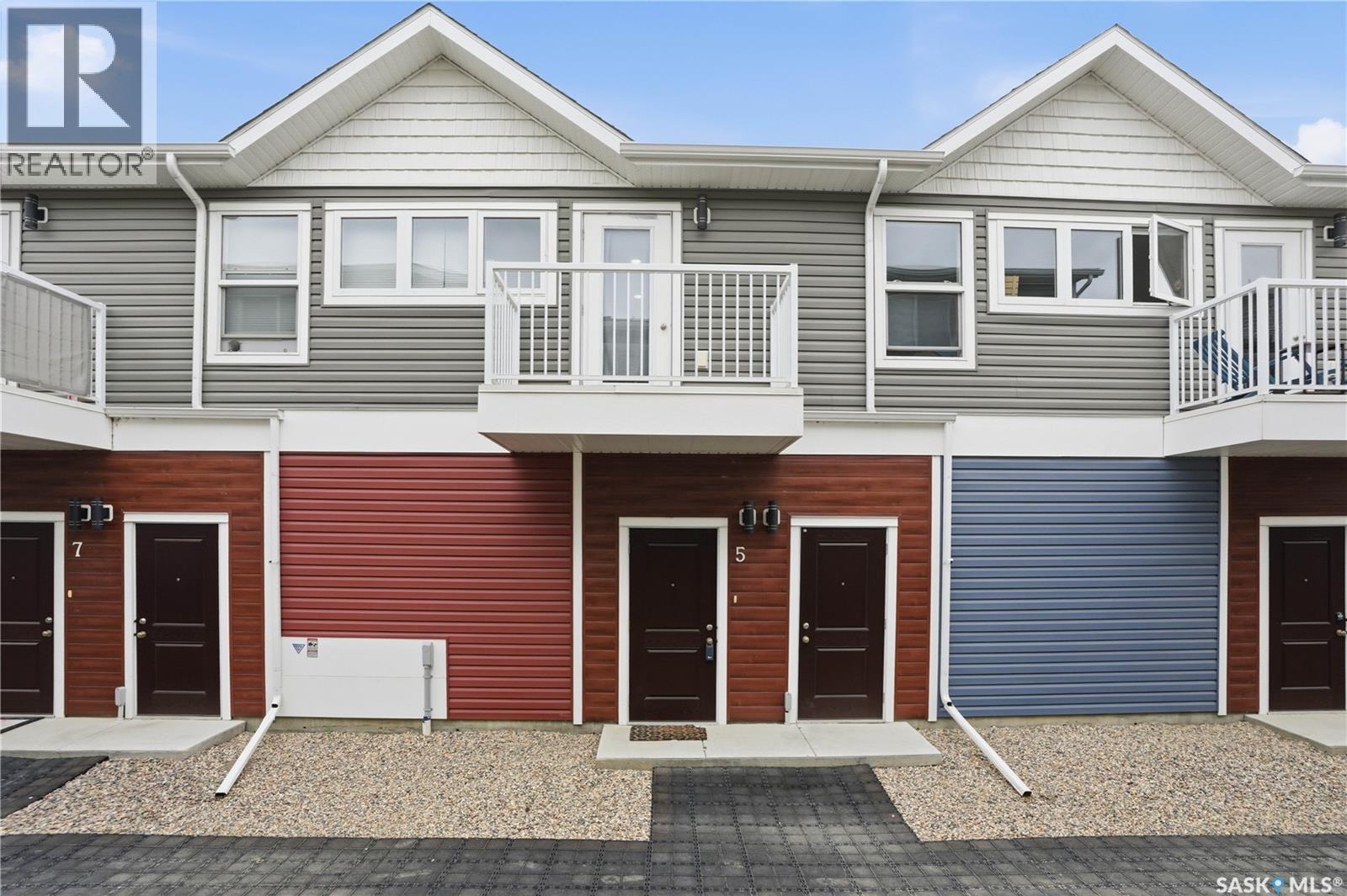 5 401 L AVENUE S, Saskatoon, Saskatchewan