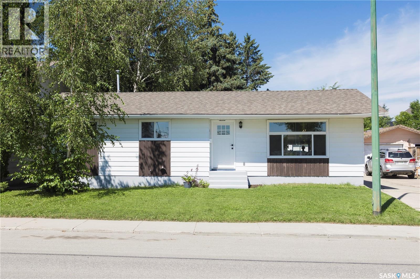 1614 McKercher DRIVE, Saskatoon, Saskatchewan