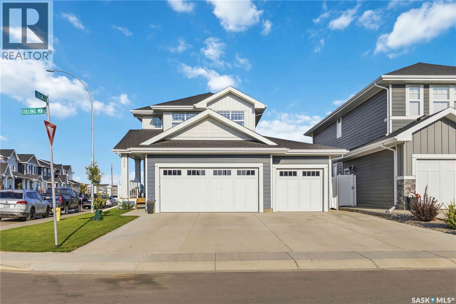 358 Stilling MANOR, Saskatoon, Saskatchewan