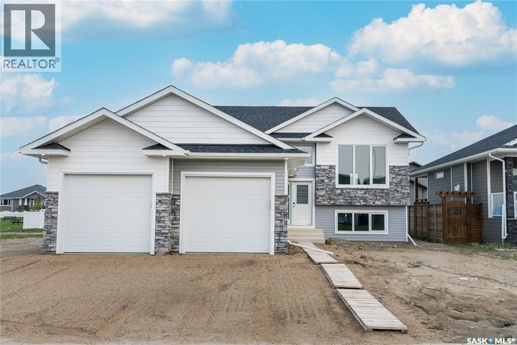 836 Woods CRESCENT, Warman, Saskatchewan