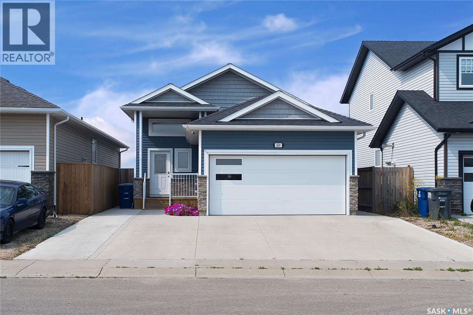 439 Labine CRESCENT, Saskatoon, Saskatchewan