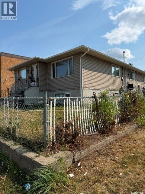 1627 22nd STREET W, Saskatoon, Saskatchewan