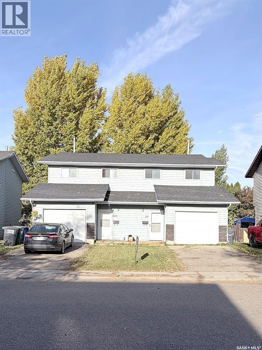 223-225 Wakabayashi WAY, Saskatoon, Saskatchewan