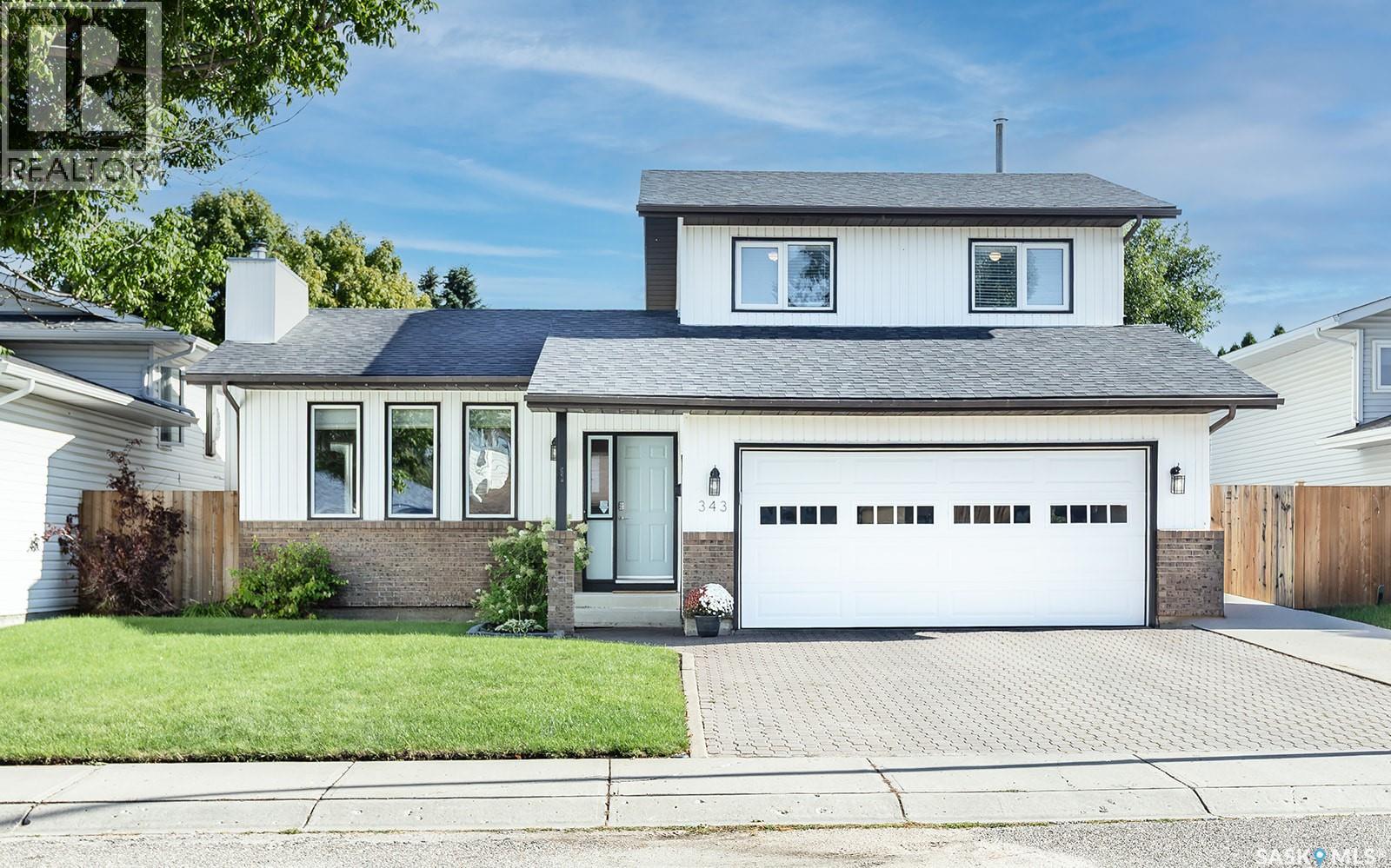 343 Armstrong WAY, Saskatoon, Saskatchewan