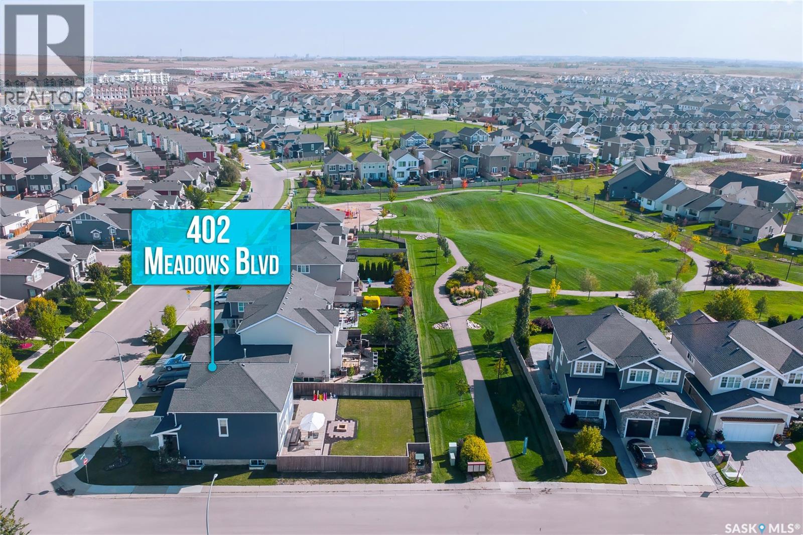 402 Meadows BOULEVARD, Saskatoon, Saskatchewan